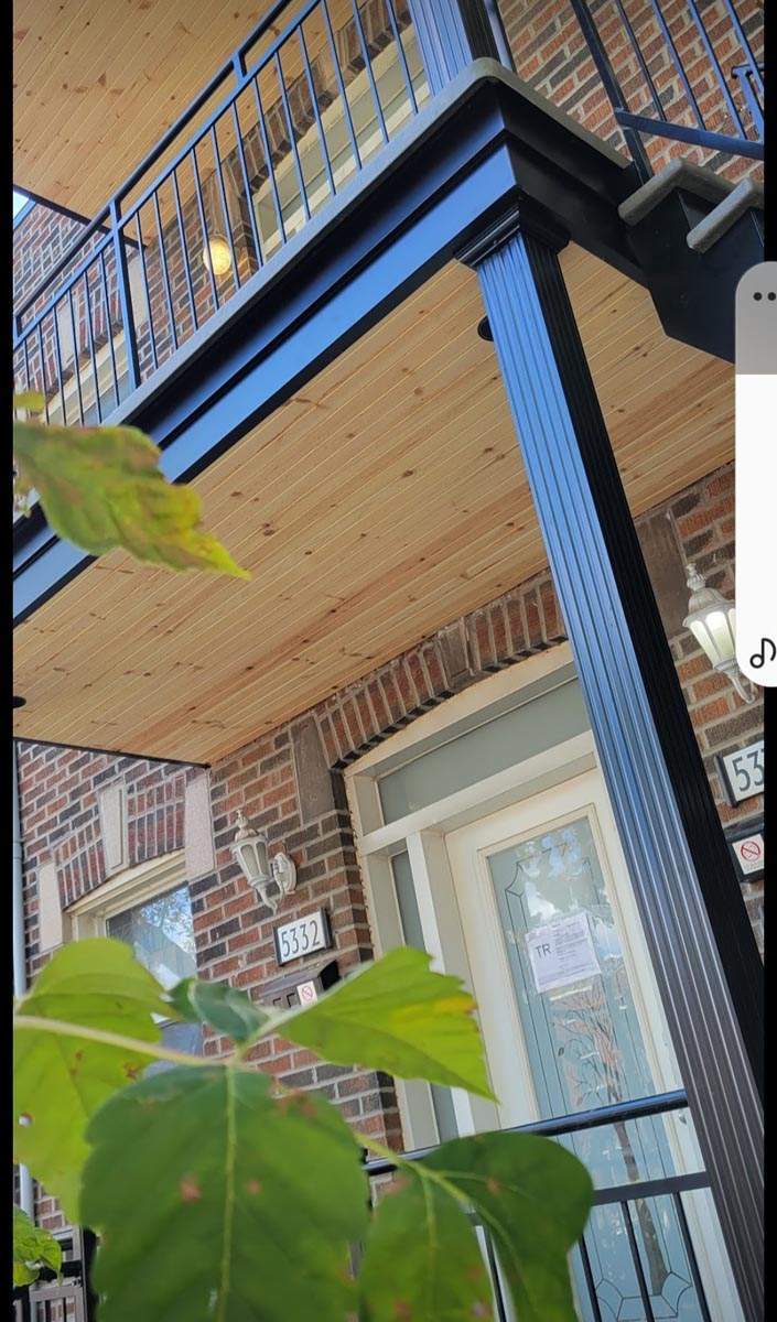 Réalisation de balcon moderne Rive Sud