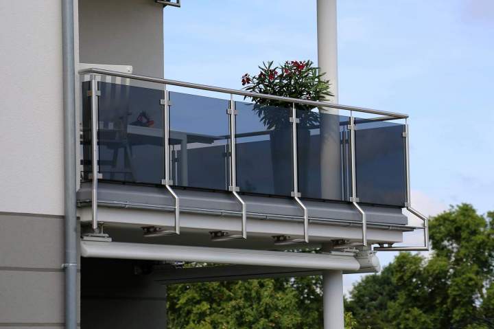 Pose de balcons en fibre de verre Saint-Jean-sur-Richelieu